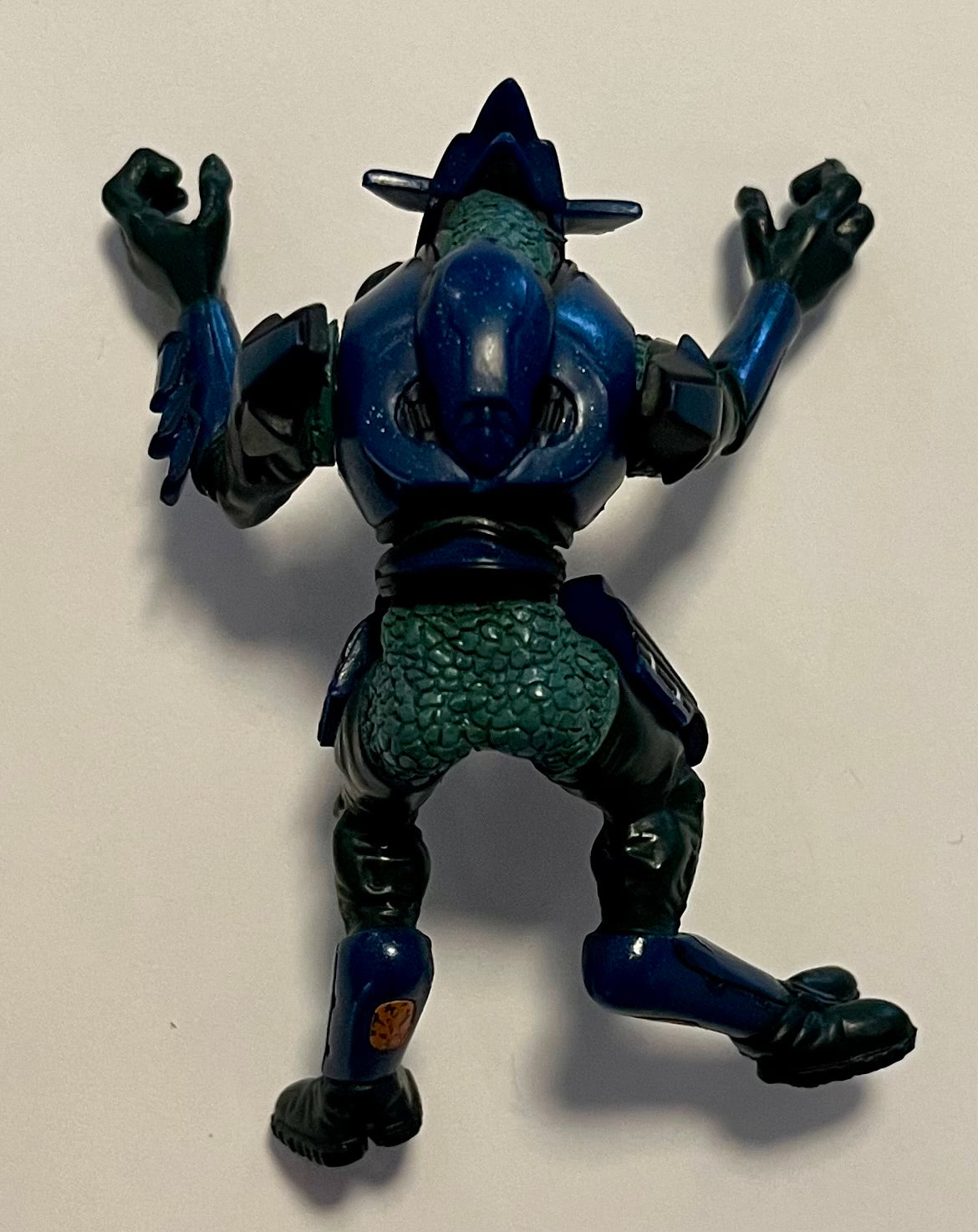 Joyride Studios Halo 2 Mini Series Campaign Covenant Blue Elite 3” Action Figure (Used)
