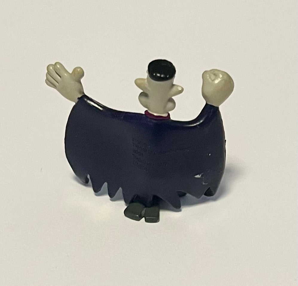 Codename: Kids Next Door Vampire Count Spankulot 1” M.I.C.R.O.S. Series 7 Figure (B Condition) (Used)