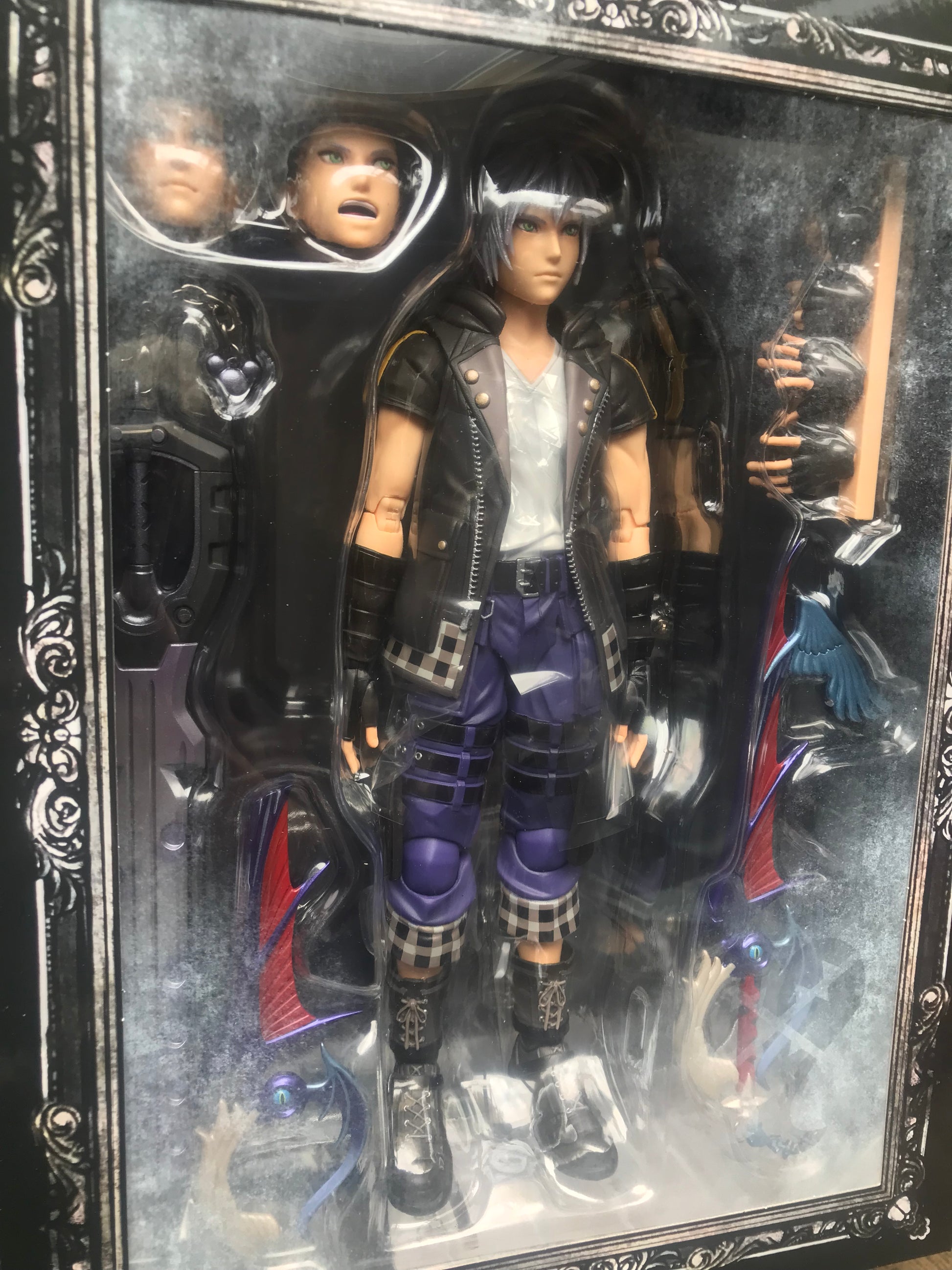 Riku Deluxe Ver Kingdom Hearts III Play Arts Kai Action Figure