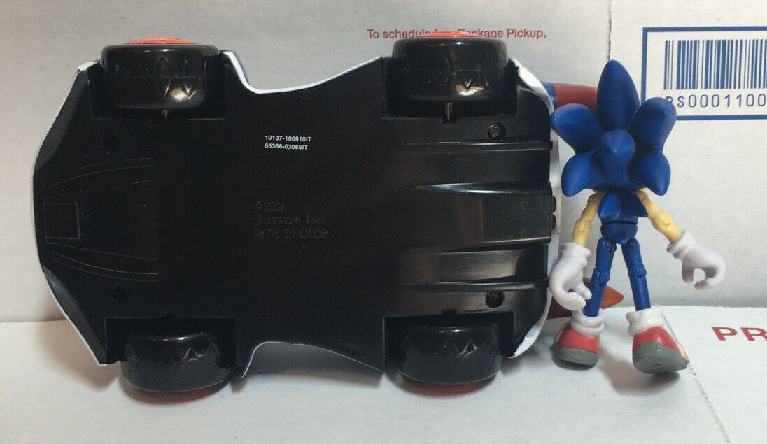 Jazwares 3" Inch Sonic and Sega All-Stars Racing Action Figure With Car (Used)