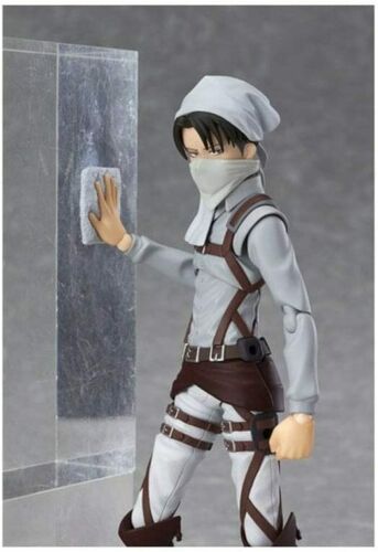 Figma Attack on Titan Cleaning Levi Figure