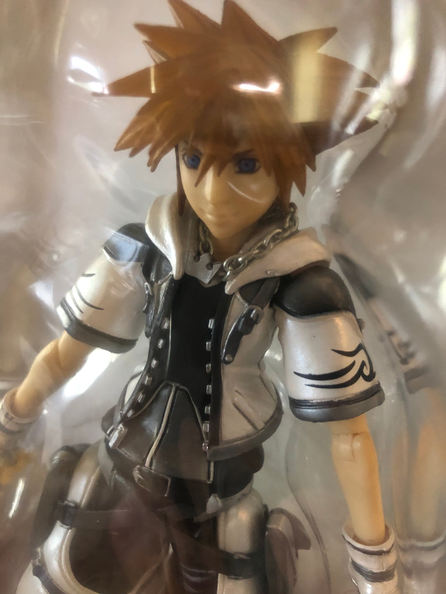 Play Arts Kingdom Hearts II Final Form Sora Figure