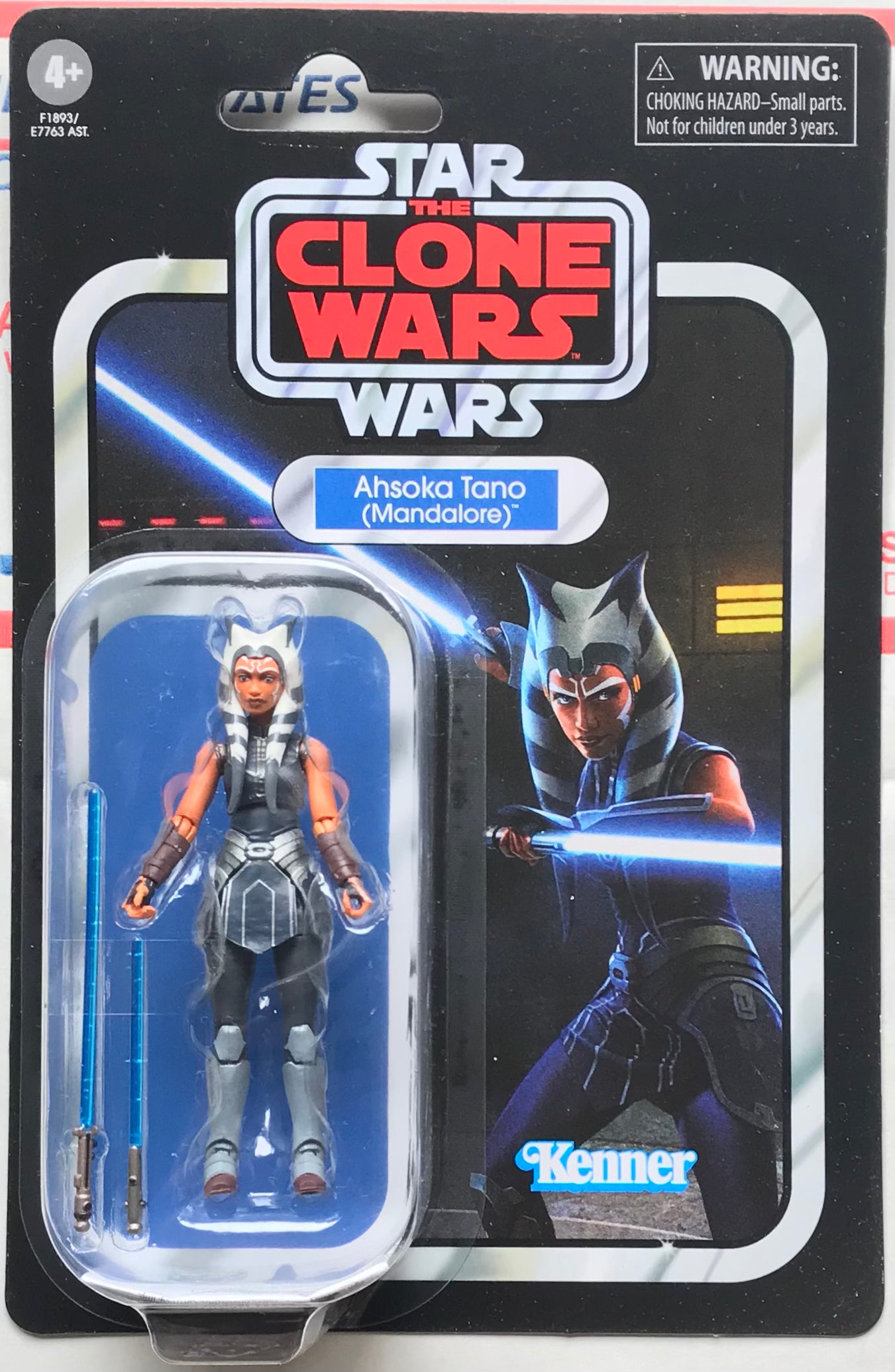 Star Wars The Clone Wars The Vintage Collection Ahsoka Tano (Mandalore) 3 3/4-Inch Kenner Figure